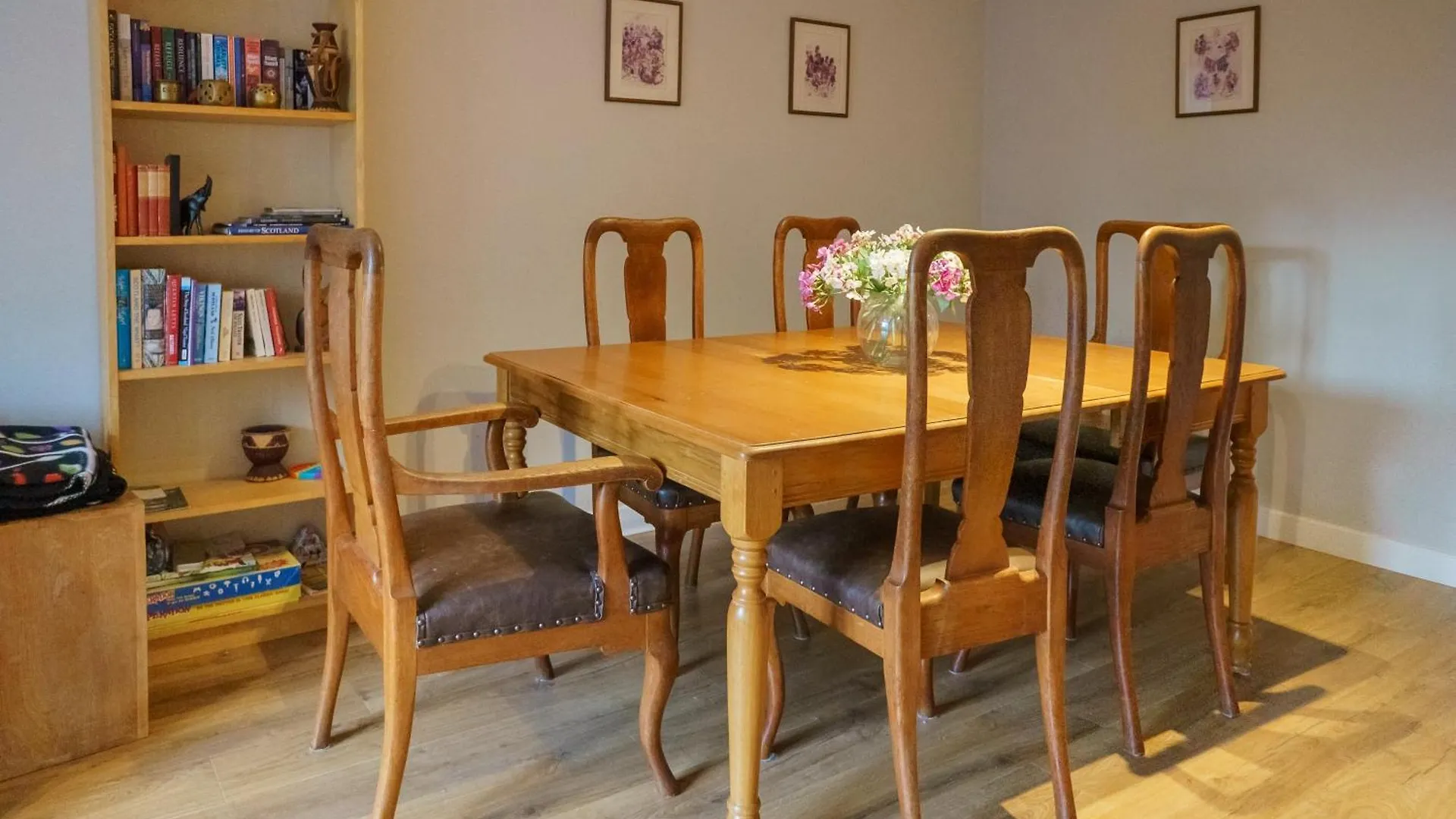 Bright Spacious 2 Bedroom Apartment In Stockbridge Edinburgh